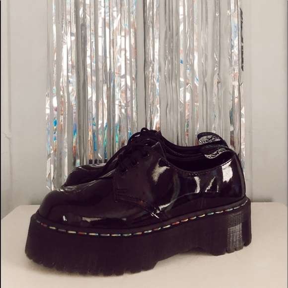 Dr Martens 461 Rainbow Patent Platform 